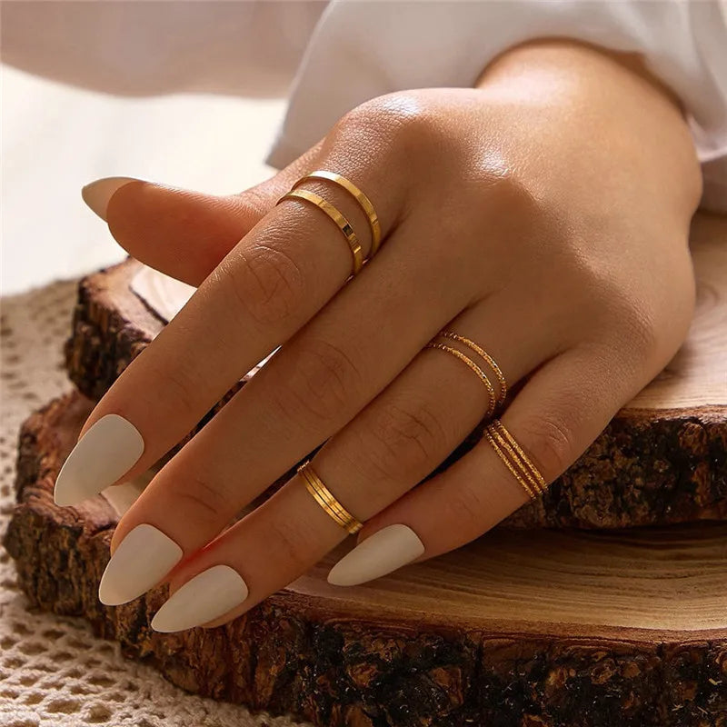 Modyle Boho Gold Color Heart Rings