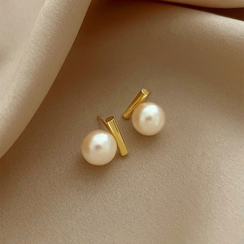 Elegant Spliced Flat Pearl Earrings