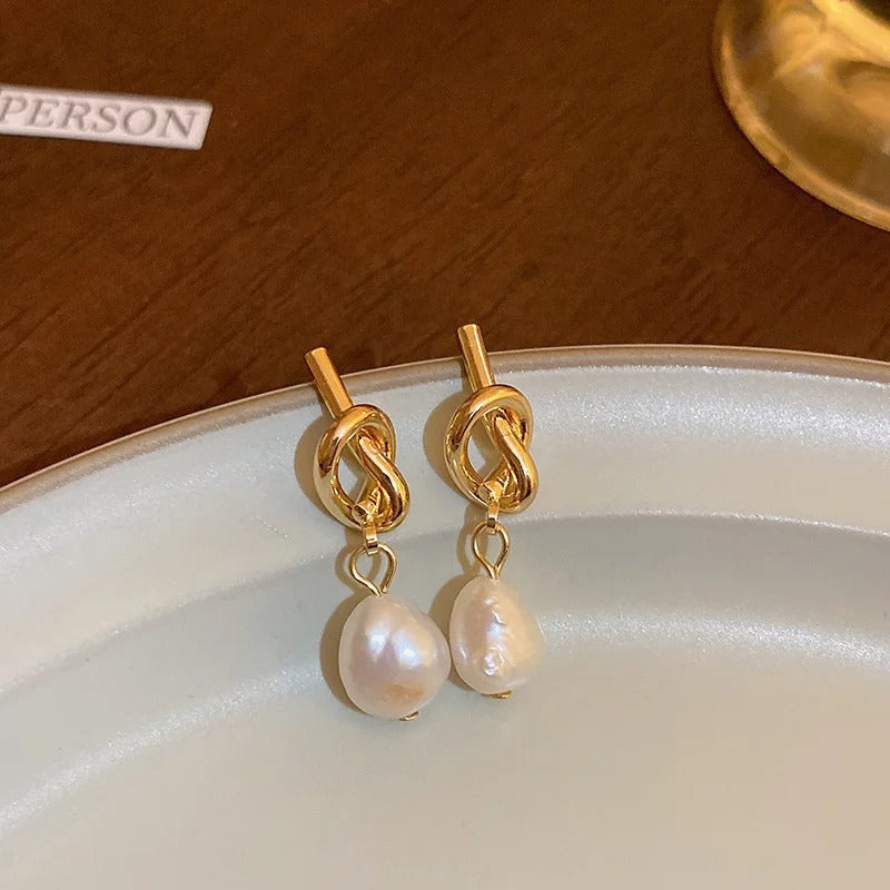 Elegant Spliced Flat Pearl Earrings