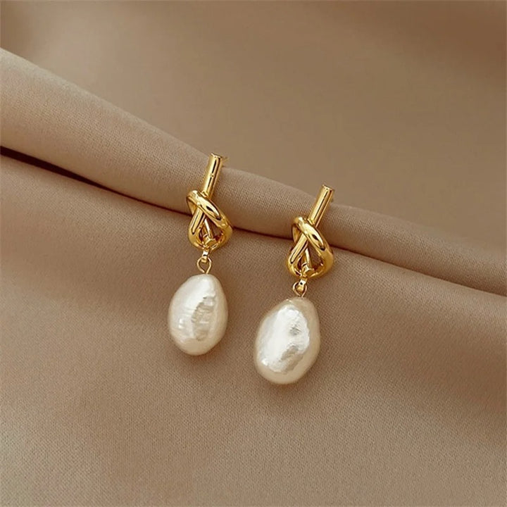 Elegant Spliced Flat Pearl Earrings