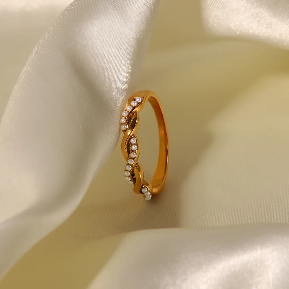 Uworld Dainty Twisted Pearl Ring – Waterproof 18K Gold Plated Stainless Steel Stacking Jewelry