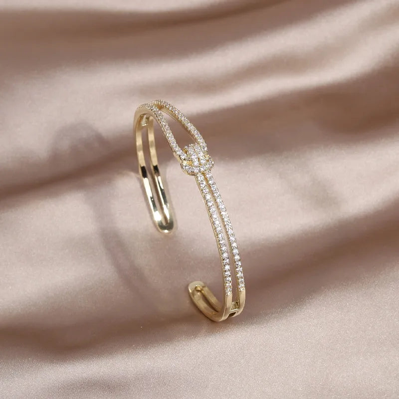 Full Zircon Knot Bracelet