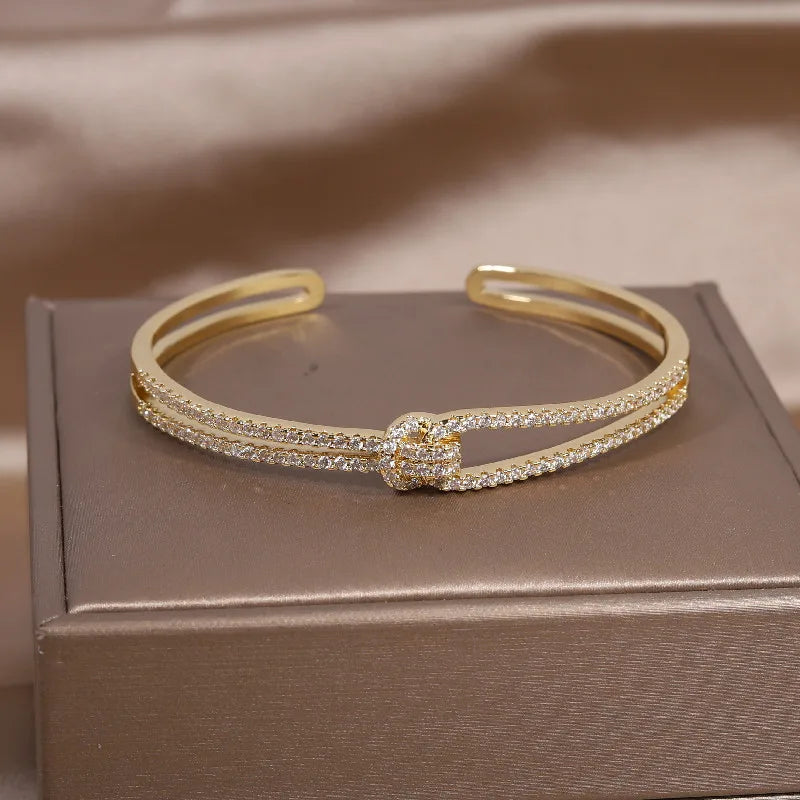 Full Zircon Knot Bracelet