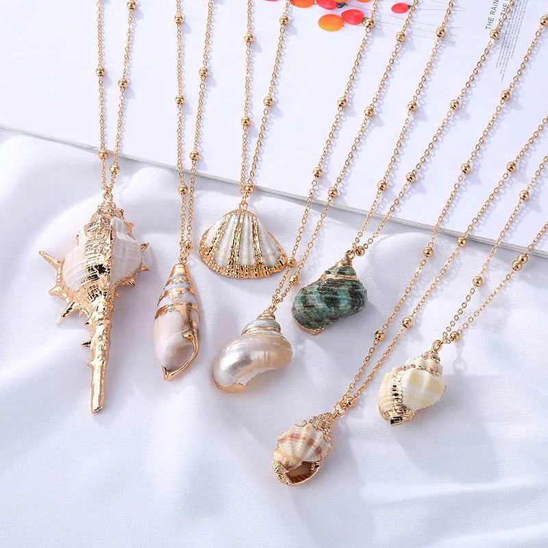 Boho Conch Shell Pendant Necklace