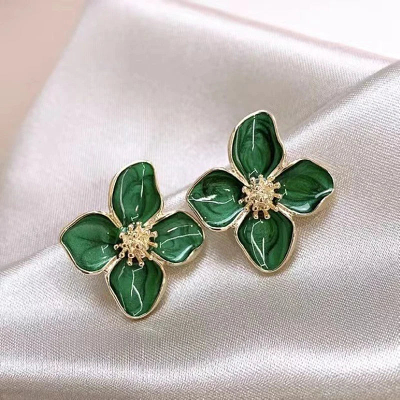 Hibiscus Glaze Flower Stud Earrings – Romantic Korean Wedding Jewelry