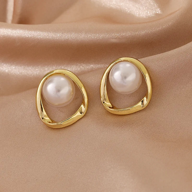 Gold Round Pearl Stud Earrings