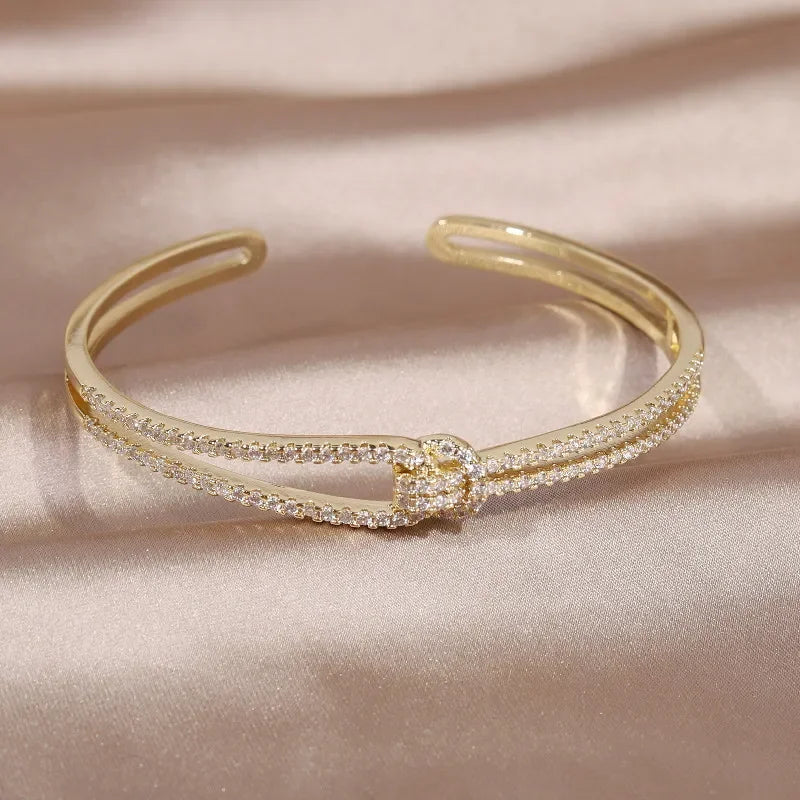 Full Zircon Knot Bracelet