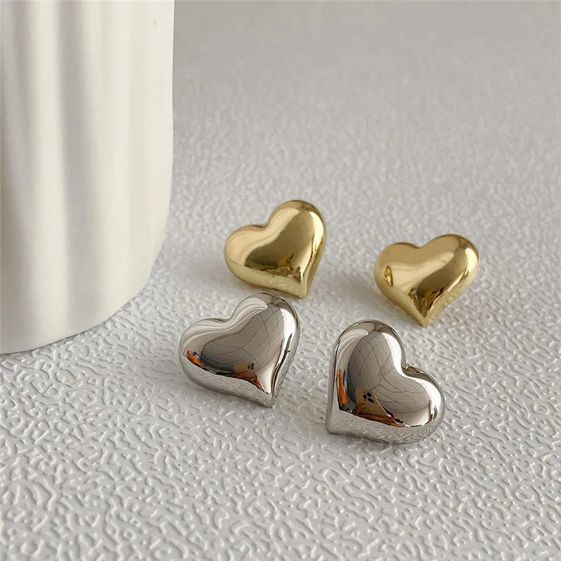 LATS Gold Love Heart Shaped Stud Earrings