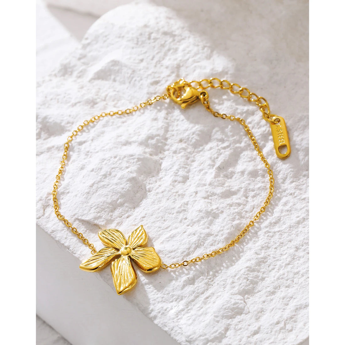 YACHAN Stainless Steel Flower Charm Bracelet