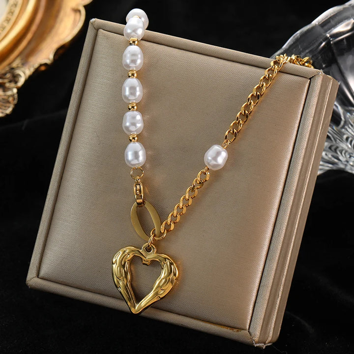 Pearl Heart Pendant Necklace