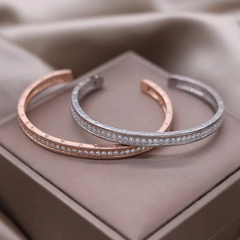 Full Zircon Knot Bracelet