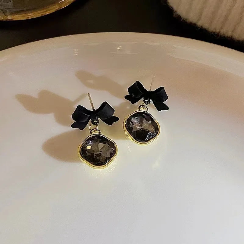 Light Luxury Zircon Butterfly Earrings - Autumn & Winter