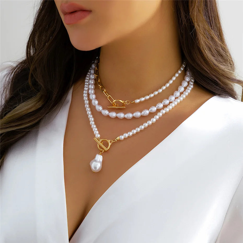 Multilayer Imitation Pearl Necklace